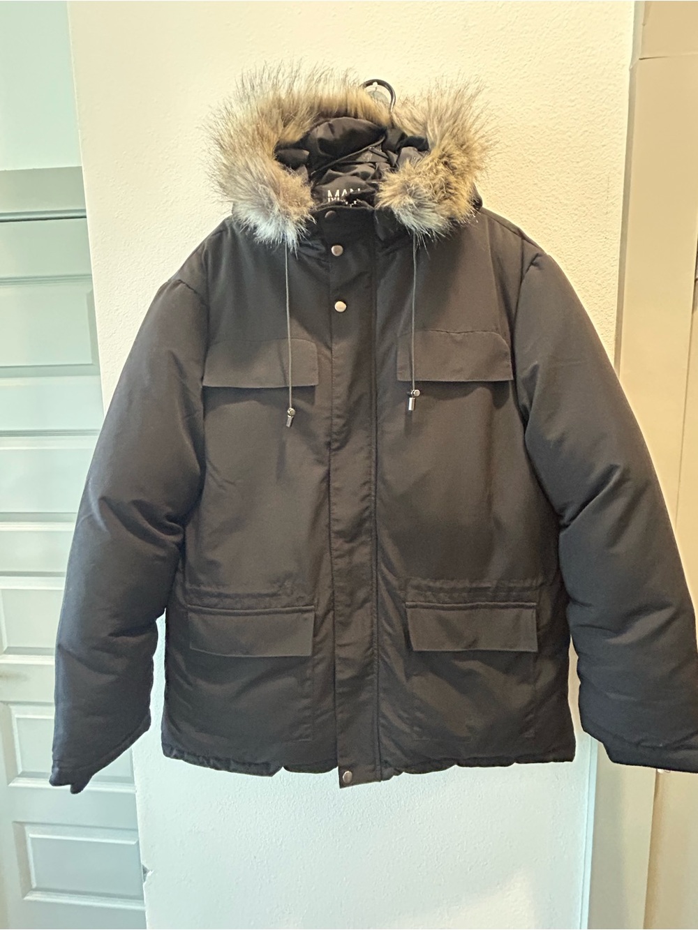 BoohooMan Men’s Black Puffer Parker Jacket Faux Fur Trim HoodParker Jacket Sz M